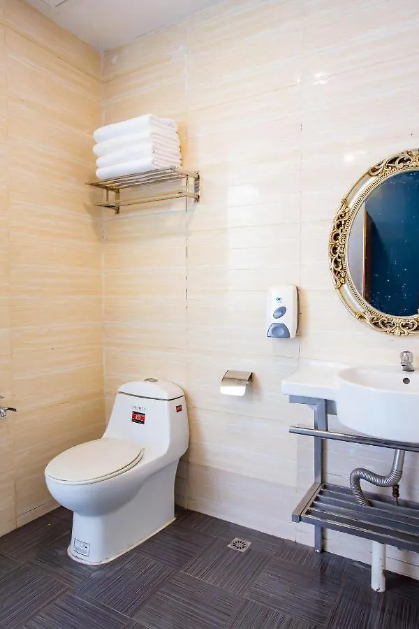 Beez Hotel Kuala Lumpur 2*,  Malaysia